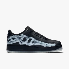 Air force 1 low '07 QS ''Skeleton black'' na internet