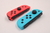 Imagem do CONTROLE - NINTENDO SWITCH JOYCON VERMELHO E AZUL (1)