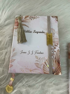 Biblia Sagrada G- Bíblia NAA - LETRA GIGANTE - Heliarte Personalizados