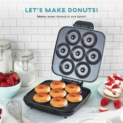 Delish By Dash Donut Maker, hace donas de 7 centímetros - comprar online