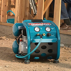 Makita Alto Calibre 2,5 Compresor De Aire. - comprar online