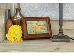Caja De Música Con Acabado En Madera - Danielle's Store