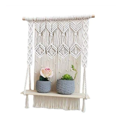 Estantería Colgante De Macramé Y Madera Color Blanco.