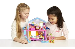 Imagen de Shopkins Happy Places Rainbow Beach House Playset - Incluye
