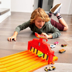 Pista De Carreras Hot Wheels, 6 Carriles, Con Luces/sonidos - tienda online