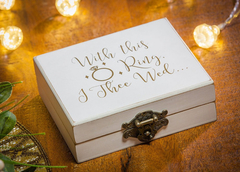 Caja De Madera Decorativa Con Soporte Para Anillo - Danielle's Store