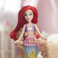 Princess Ariel Muñeca Con Luces, Cola De Sirena Con Agua en internet