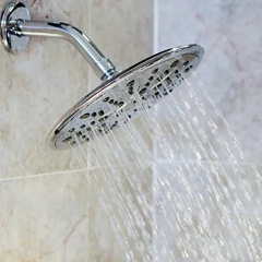 Baño De Lujo Con Cabezal De Ducha Tipo Lluvia - comprar online