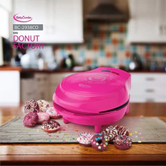 Imagen de Betty Crocker Mini, Fabricante De Donas Antiadherente, Rosa