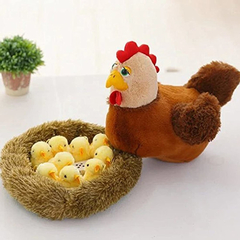 Peluche Gallina Vieja, Gallinero Y 6 Pollitos De Felpa - comprar online