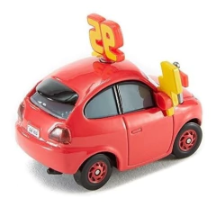 Pixar Cars 3 Maddy Mcgear Vehículo De Fundición A Presión en internet