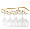 Estantería Flotante De Metal Dorado Para Copas De Vino.