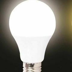 Lâmpada Led Bulbo 10w Branco Quente Bivolt