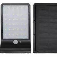Luminária Publica Solar 100% 20w Com Sensor Bf Bivolt