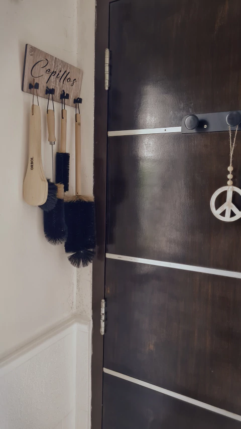 Perchero para cepillos IMPERFECTO - comprar online