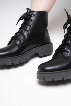 COTURNO BLACK TAYLOR - comprar online