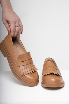 MOCASSIM DE FRANJAS LAVINIA na internet