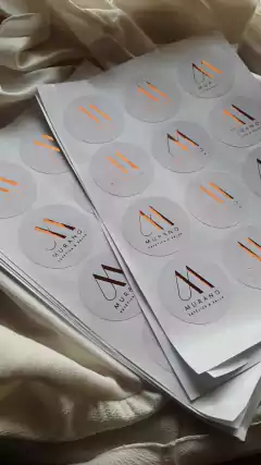 STICKERS DE 6 CM C/U. - Luma Diseños