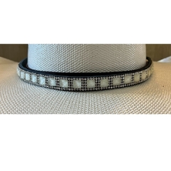 Bandinha Para Chapéu Strass Branco Gliter Couro Preto BC76 - comprar online