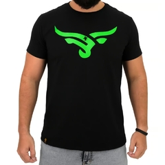 Camiseta Masculina Sacudido's Boi Estilizado Preto e Verde CM198 - comprar online
