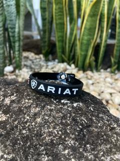 Pulseira Silicone Ariat Preta PA70 - comprar online