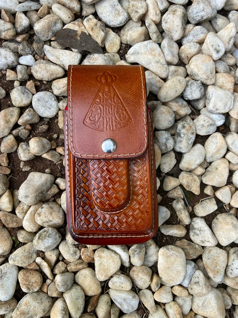 Bainha Para Celular E Porta Canivete Caramelo Senhora Aparecida BT100 - comprar online