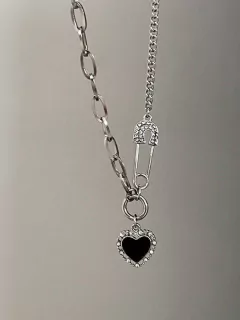 COLLAR BLACK PIN en internet