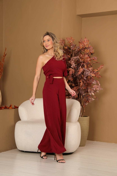 Conjunto Feminino Pantalona com Cropped de Um Ombro Só - comprar online
