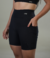 Bermuda Essential Preta Com Bolsos - comprar online