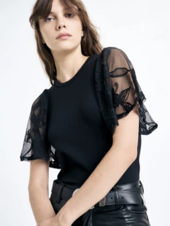 Remera Atenea St Marie