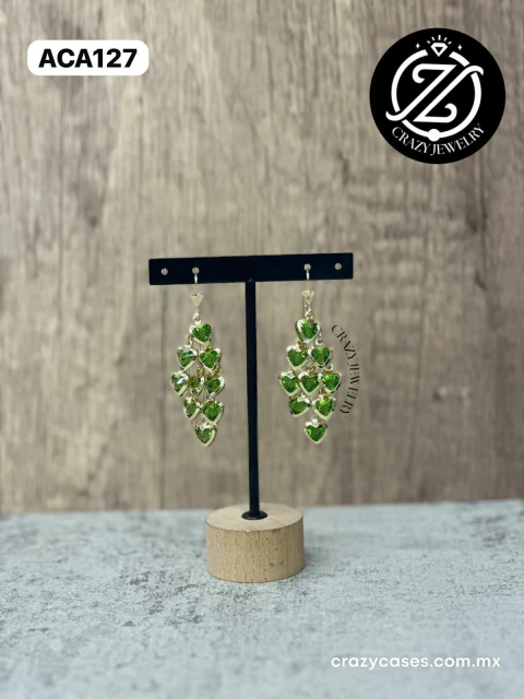 Arete de acero inoxidable - Filigrana corazones verde - comprar en línea
