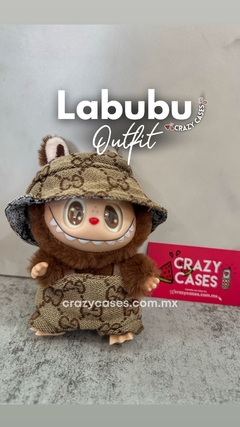 Labubu Outfit Gucci Brown en internet