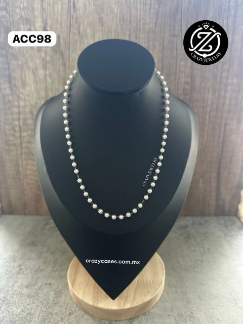 Gargantilla de acero inoxidable - dorada - Múltiples Perlas - comprar en línea