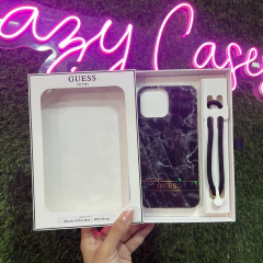 GUESS MARMOL BLACK STRAP IP13 PRO MAX - comprar en línea