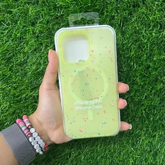 Magsafe- Confetti amarillo ip 13 pro max