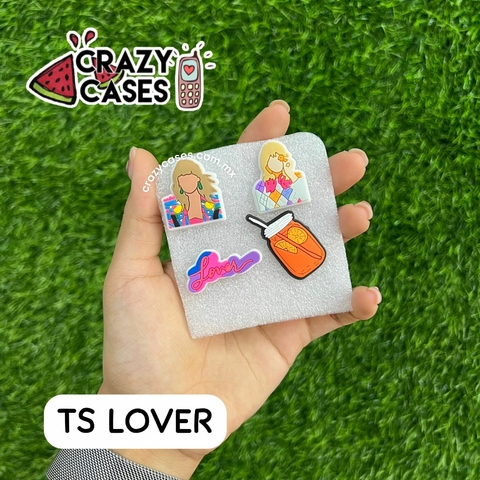 taylor swift ‘’Lover’’ pin-charm