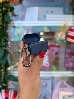 Case uso rudo dark blue AirPods 4 gen - comprar en línea