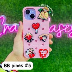 Set de Pines Bad bunny #5 en internet