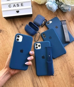 Apple silicon navy blue ip 11