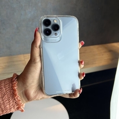 Gear4 Transparente uso rudo ip 16 Plus - comprar en línea