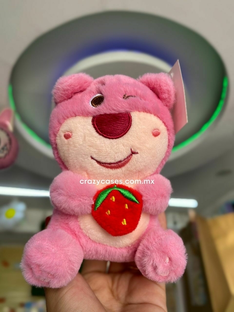 Llavero de pelucha - lotso strawberry - comprar en línea