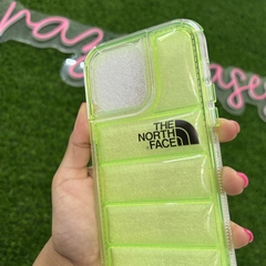 North Face Neon green Uso rudo ip 12/12pro en internet