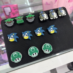 CHARMS/PINES SURTIDO - tienda en línea