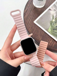 Magnetic band baby pink & sand 42/44/45/49mm