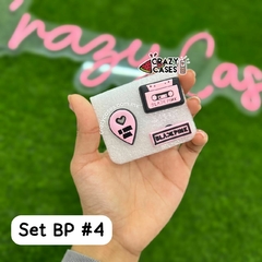 Set de pines/charms Black pink #4