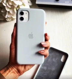 apple silicon grey - ip15