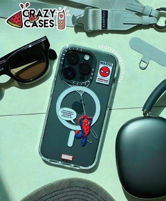 Spiderman colgando Magsafe ip 14 pro
