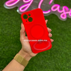 Case MagSafe red iPhone 14 Pro max en internet