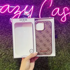 GUESS MAGSAFE IP 15 PRO - Crazy Cases