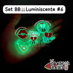 Set de Pines Luminiscentes Bad Bunny #6